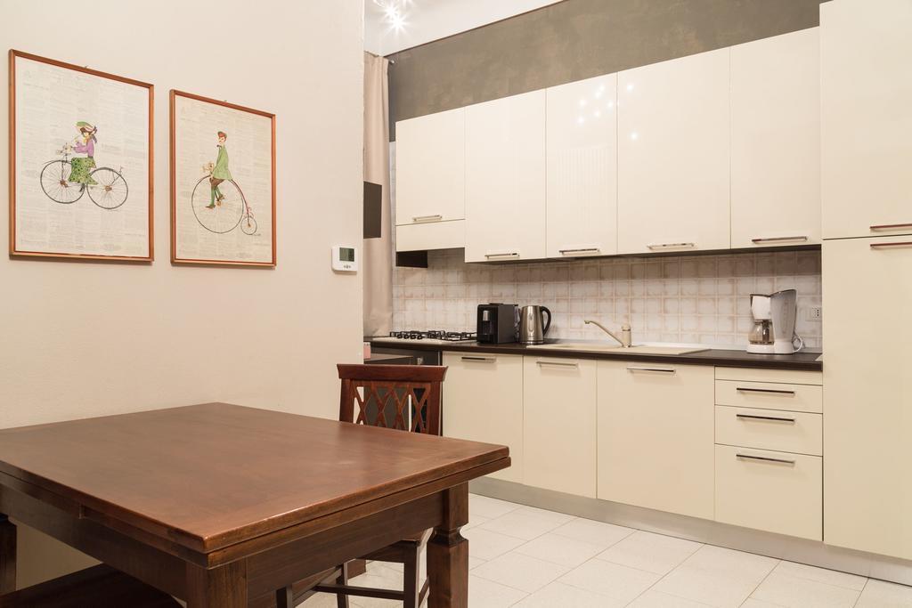 Plinius Apartment Милано Екстериор снимка